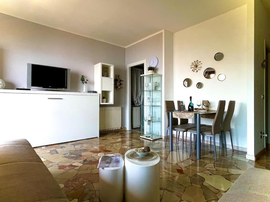 Ferienwohnung Studio Belvedere 브레쪼 외부 사진